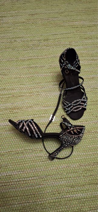 Sapatos de danças latinas tamanho 35