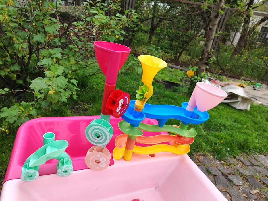 Столик для води і піску Mothercare elc