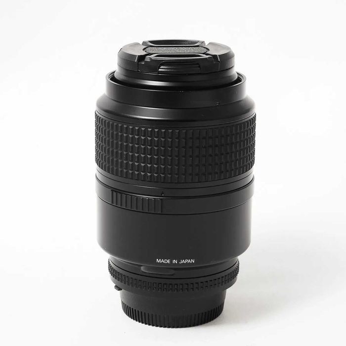 Об'єктив Nikon 105mm f/2.8D AF Micro-Nikkor