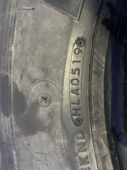 Вантажна шина 215 75 R17.5. Bridgestone M729. Made in Japan 12мм