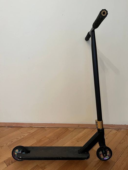 Трюковий самокат