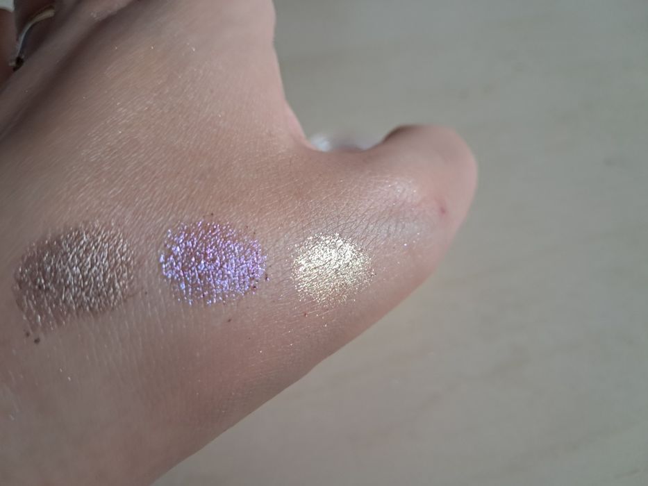 Odsypki pigmentów inglot