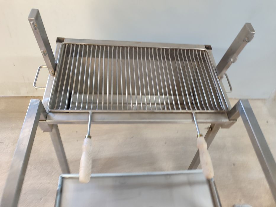 Churrasqueira inox para pernil