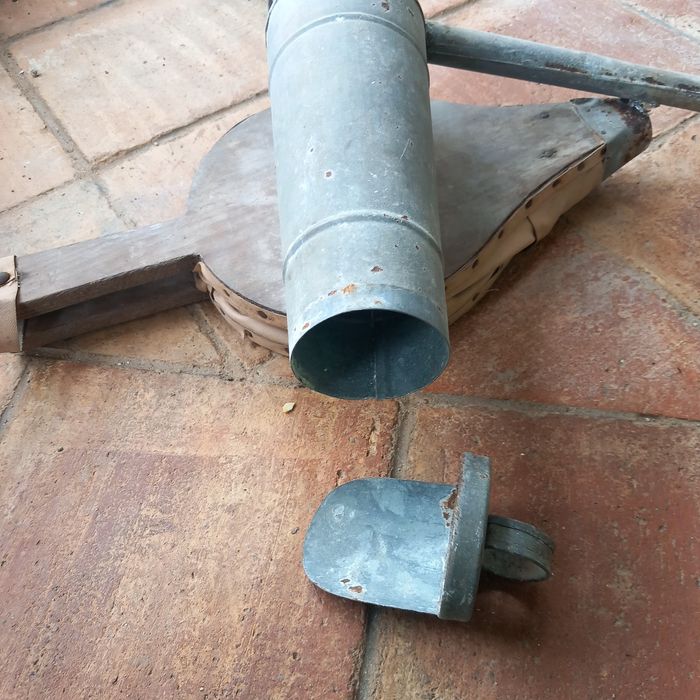 Pulverizador de pó  antigo