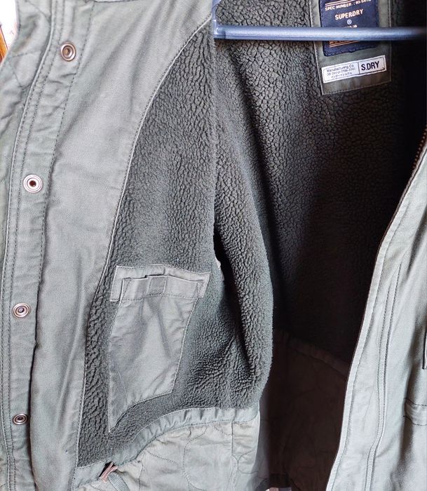 Куртка танкер М65 від бренду SUPERDRY
SUPERDRY. Утеплена.
Стан добрий,