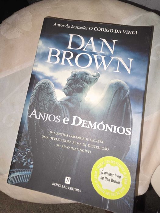 Dan Brown - Anjos e demónios