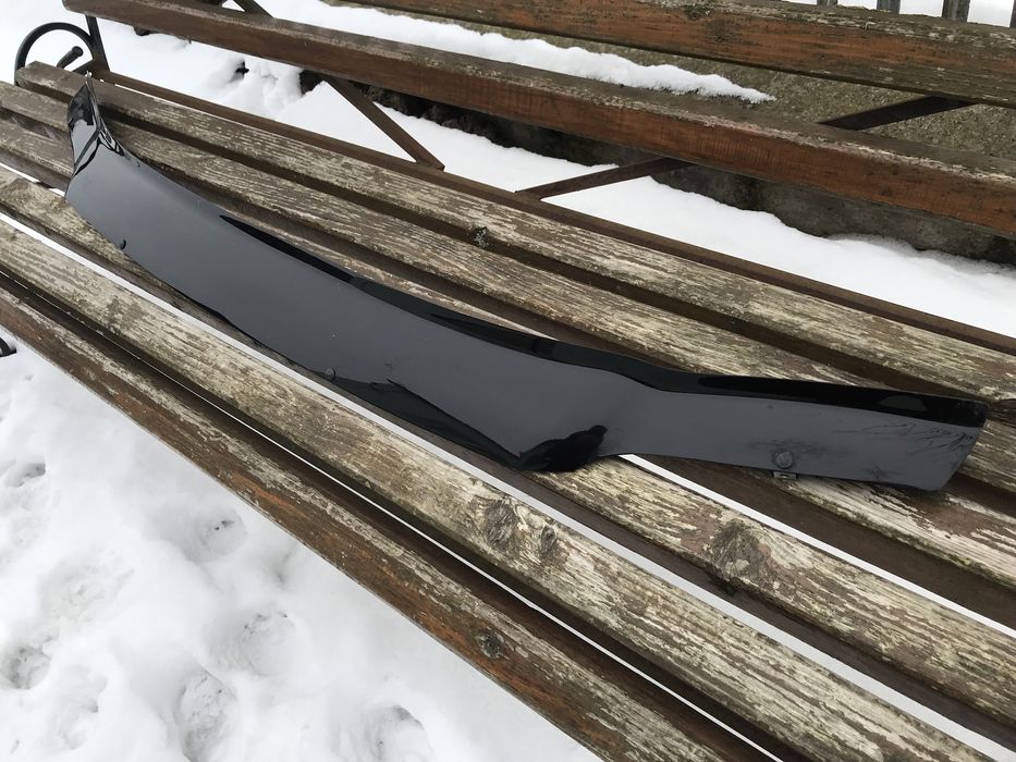 Дефлектор капота Volkswagen Tauran