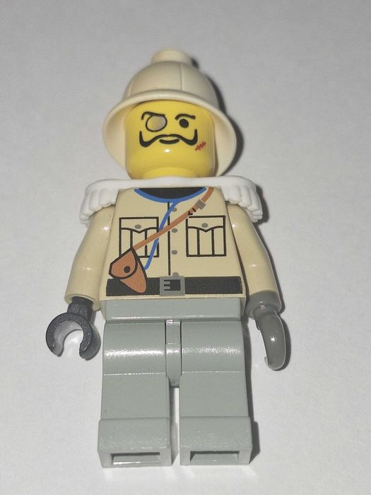 Lego adv039 adventures - lekko pożółkły kapelusz. Reszta stan idealny.