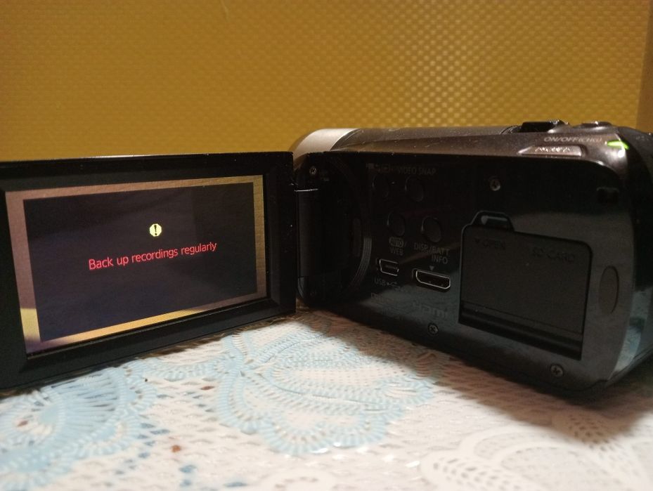Canon legria HFR28