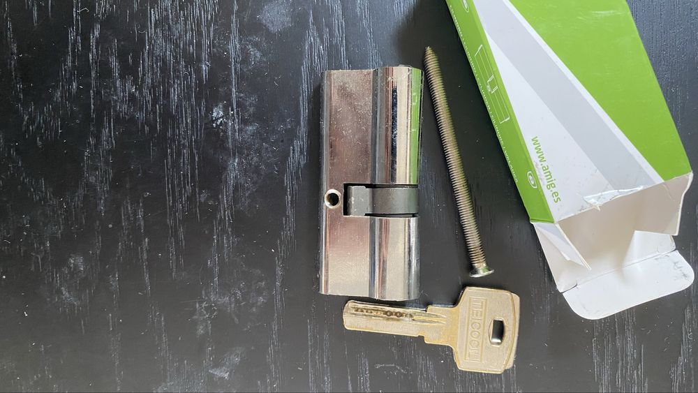 Canhão fechadura 40x30