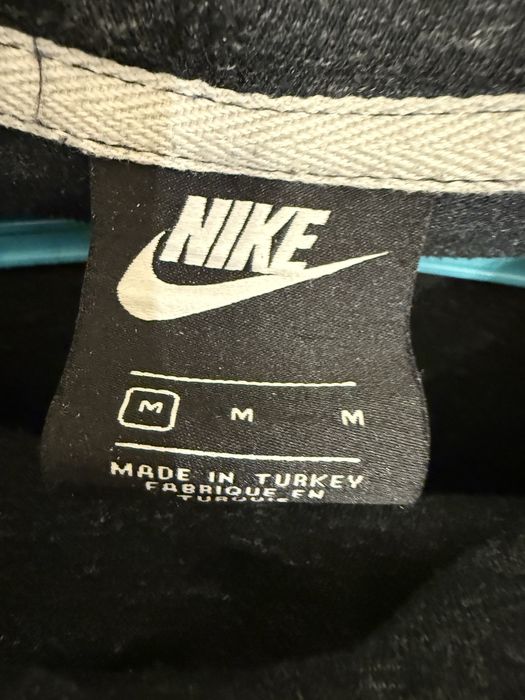 Bluza z kapturem Nike, rozmiar M, używana