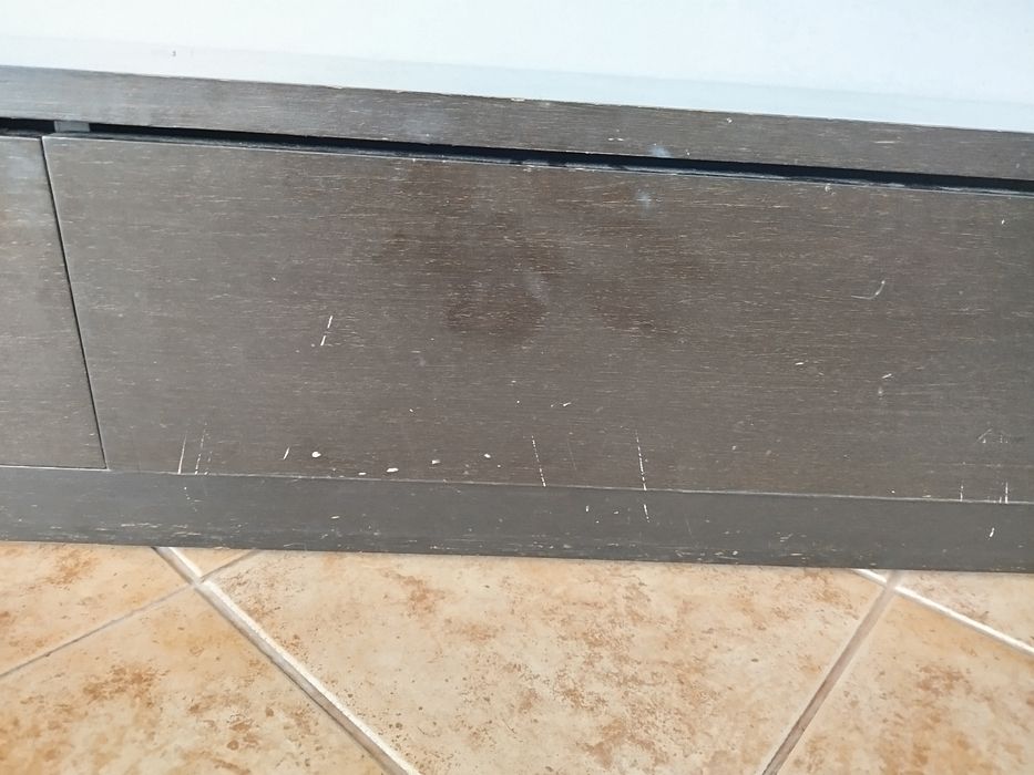 Móvel para TV  e prateleiras Antarte