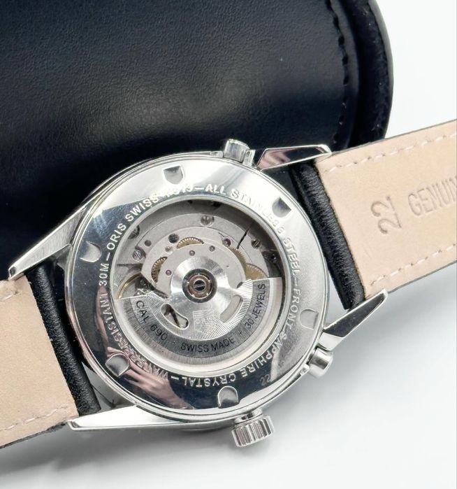 Годинник Oris