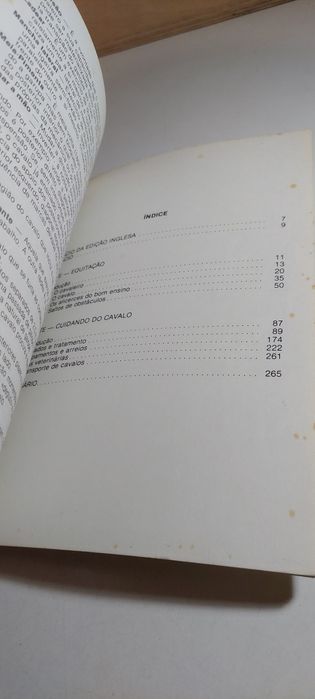 Manual Prático de Equitação (1ª edição, Editorial Presença)