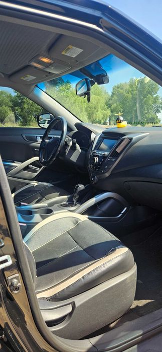 Hyundai Veloster 2014