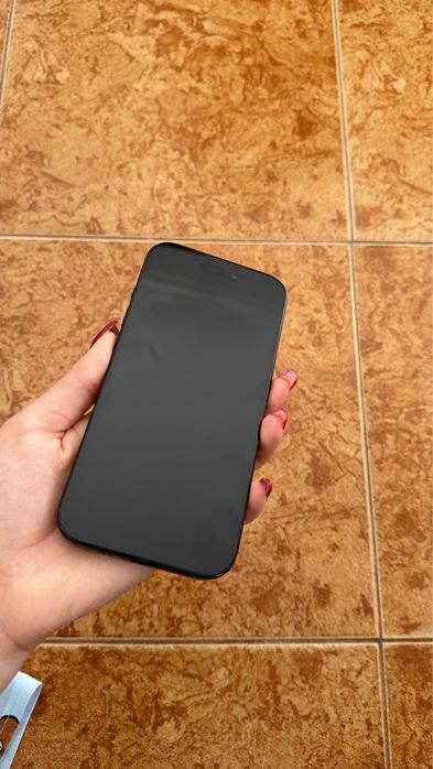 Apple iPhone 15 Usado