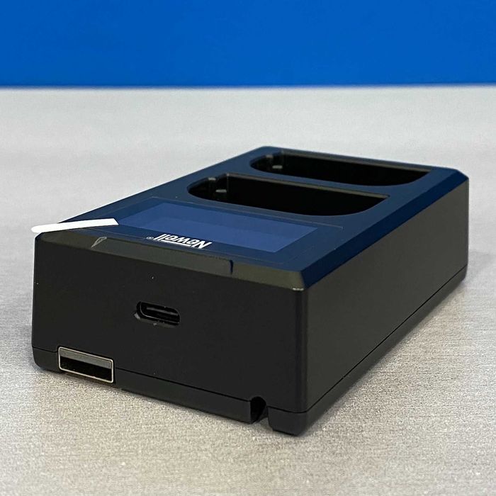 Newell Dual Charger – Canon LP-E6/LP-E6N/LP-E6NH (NEW)64729883012098121