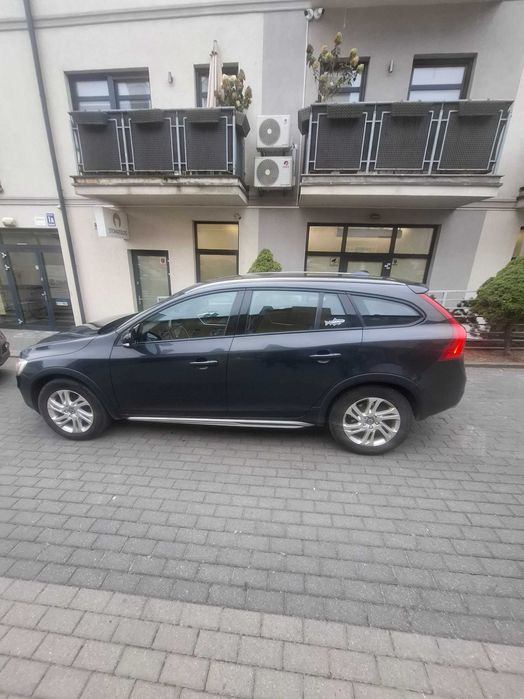 Volvo V60 Cross Country