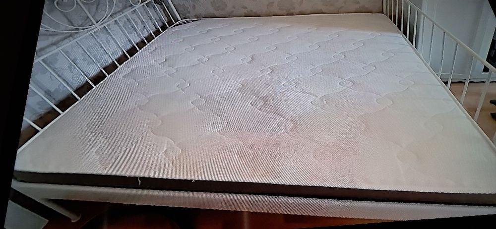 Химчистка мягкой мебели ,матрасов и ковровых покрытий в Запорожье