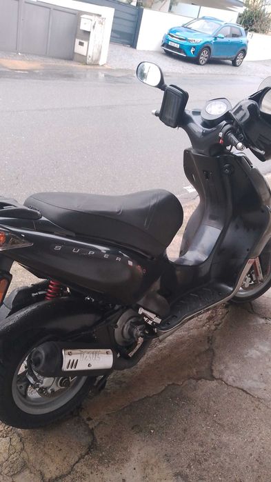 KYMCO Super 9 Black