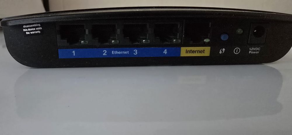 WiFi роутер Linksys E1200