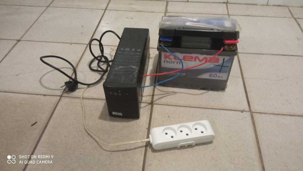 Бесперебойник инвертор FSP 650Ва ИБП UPS на свинцовом или Liion акуме