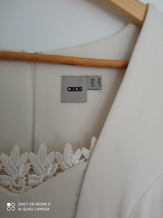 Elegancka sukienka ASOS z mojej szafy r. 40
