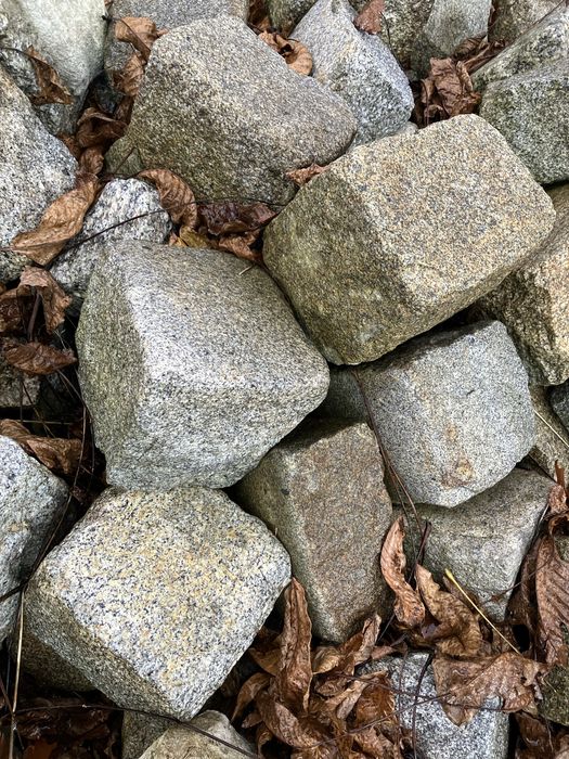 Kostka granitowa brukowa 18 20 22 cm 16 26 30 cm 28 25