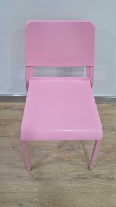 Cadeira colorida "Rosa"