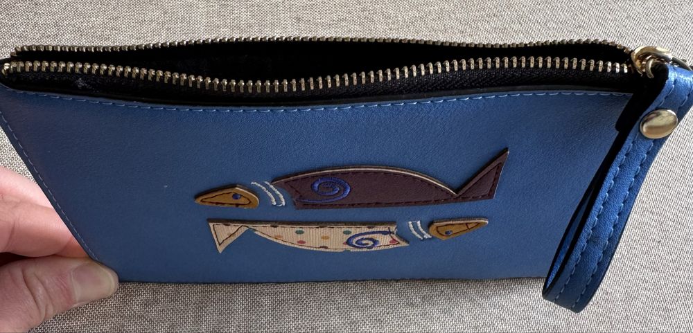 Carteira / mala / necessaire feminina