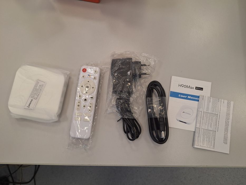 Android TV Box odtwarzacz multimedialny H96Max M1Plus