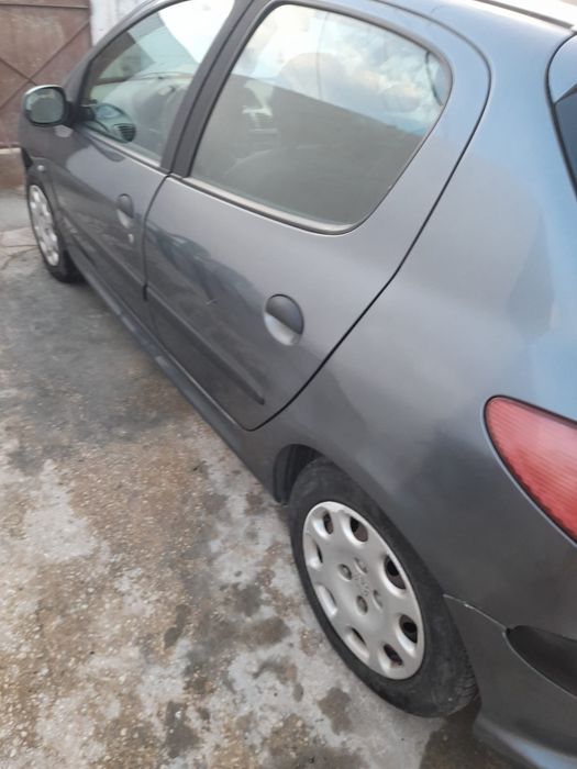 Peugot 206 ano 2006