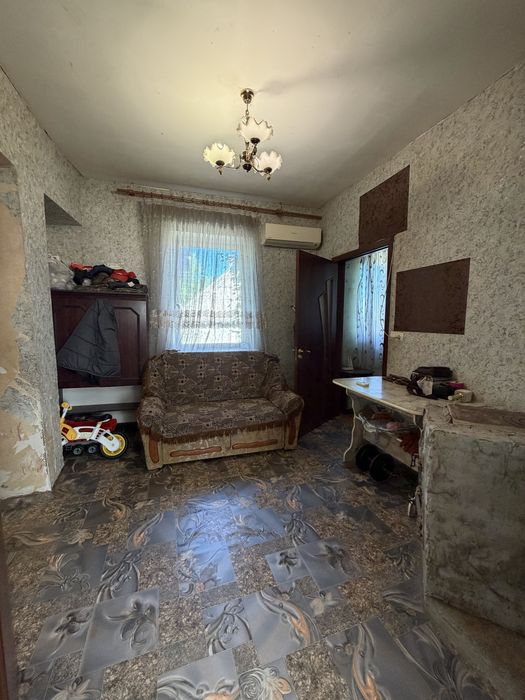 Продам Дом в Ингулецком районе Нкгок ул.Аглостроевская.