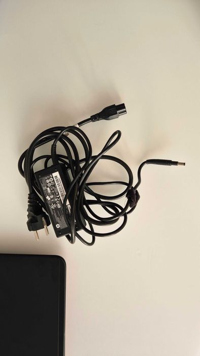 Ноутбук HP модель 14-d028TX