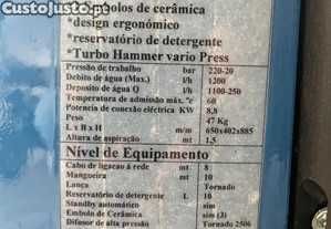 Maquina alta pressão de água