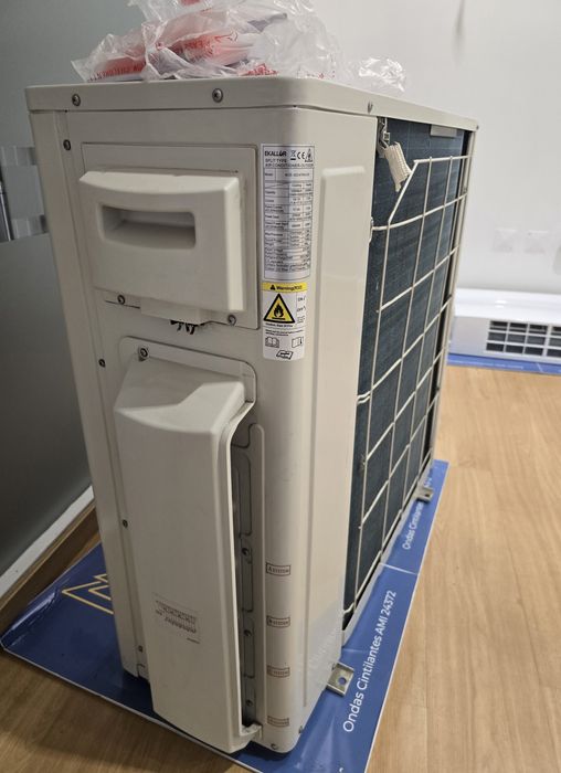 Ar condicionado Ekallor 9000 com 4x elementos