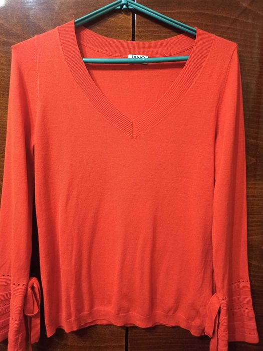 Пуловер з декорованими рукавами Liu Jo