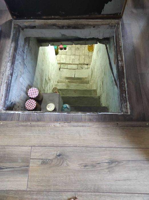 Продаж 1/2 будинку Тихий центр Черкас.