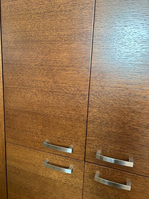Komoda z okleiny dębowej