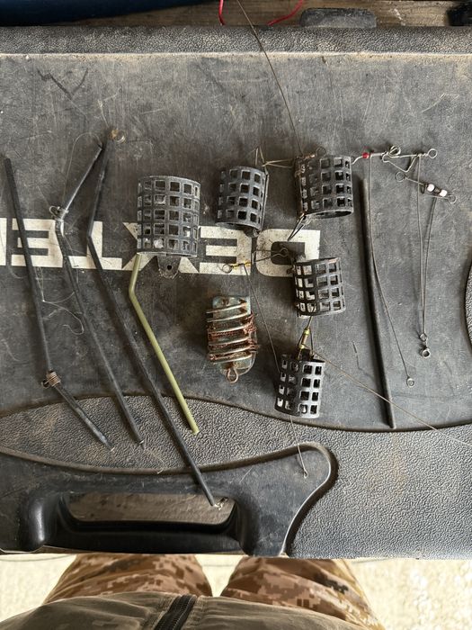 Риболовні снасті для донної і хижої риби