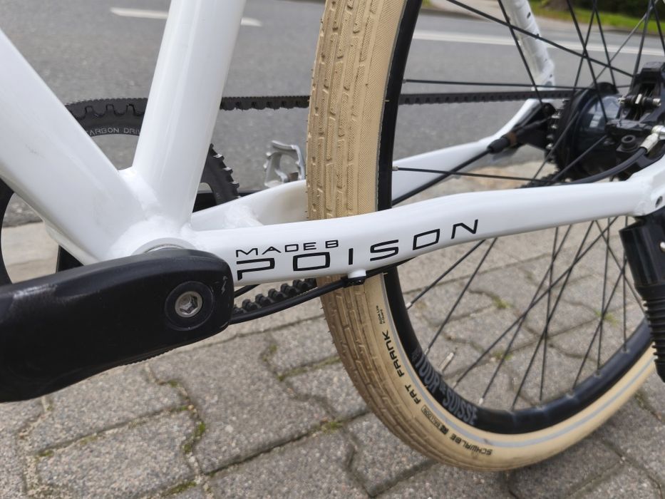 Rower Poison Zyankali na pasku Gates Carbon Drive