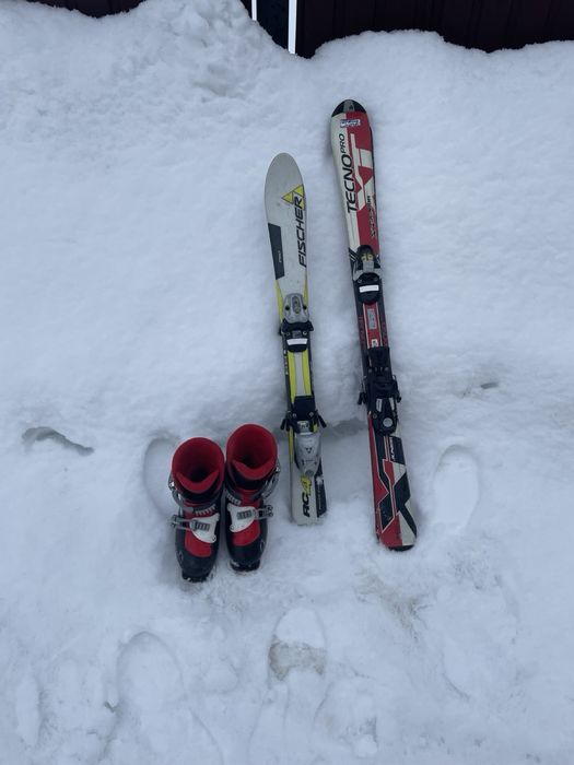 Продам лижі+чоботи