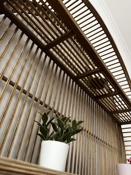 Peça decoração de parede madeira com prateleiras