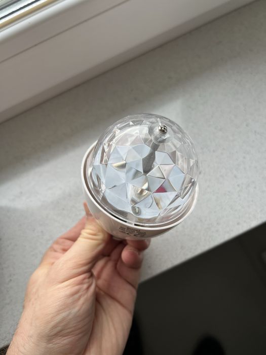 Kula dyskotekowa żarówka do pokoju