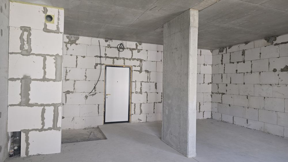 ЖК "Маринист"/16 Фонтана, Продам 1 комнатную квартиру 53 кв с балконом