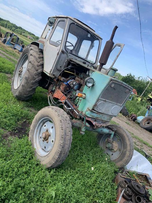 Продам трактор ЮМз на ходу з документами