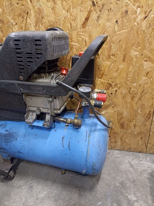 Продам компрессор Miol.