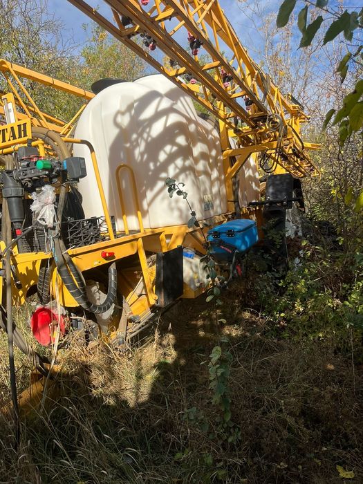 Продам оприскувач причіпний Богуслав