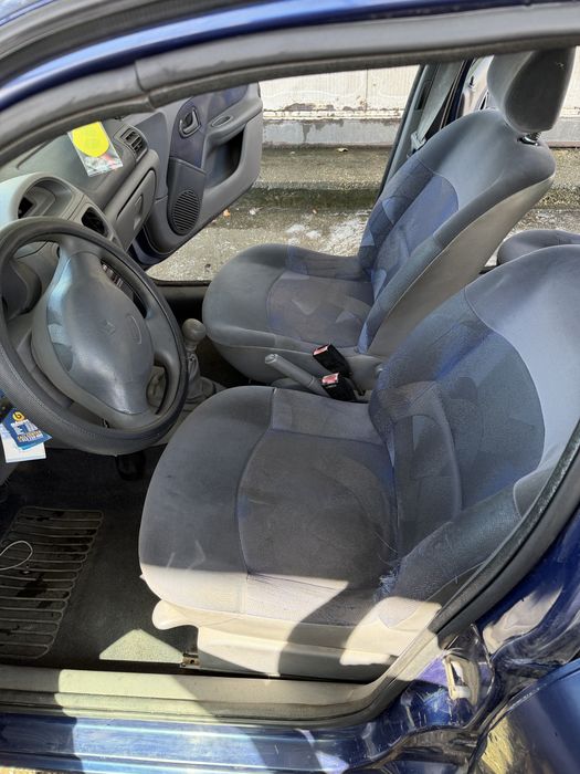 Renault clio 1.2 — photo 5