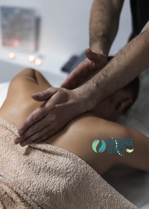 Лікувальний масаж у реабілітолога Львів massage массаж